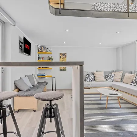 Kyma Loft